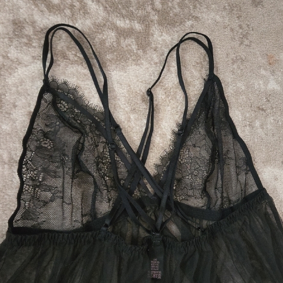 Victoria's Secret Black Mesh Lingerie Size XL - Picture 5 of 6